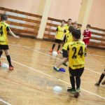 Z wielbłądem na boisku