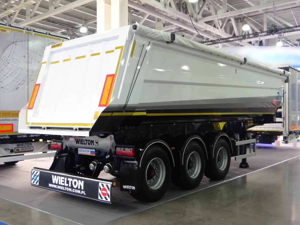 Debiut nowych produktów Wieltonu na Targach COMTRANS 2015